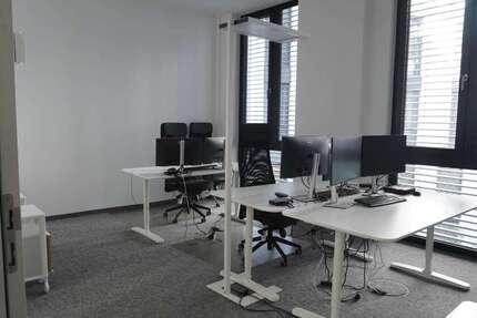 Büro in Berlin 7.034 € 307 m²