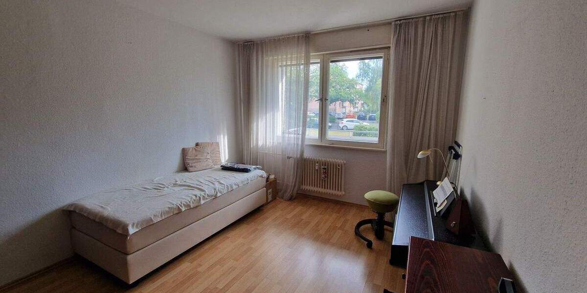 Etagenwohnung Berlin Zehlendorf - 4 Zimmer, 114 m&sup2;, 480.000&euro; | Angebot:25756710