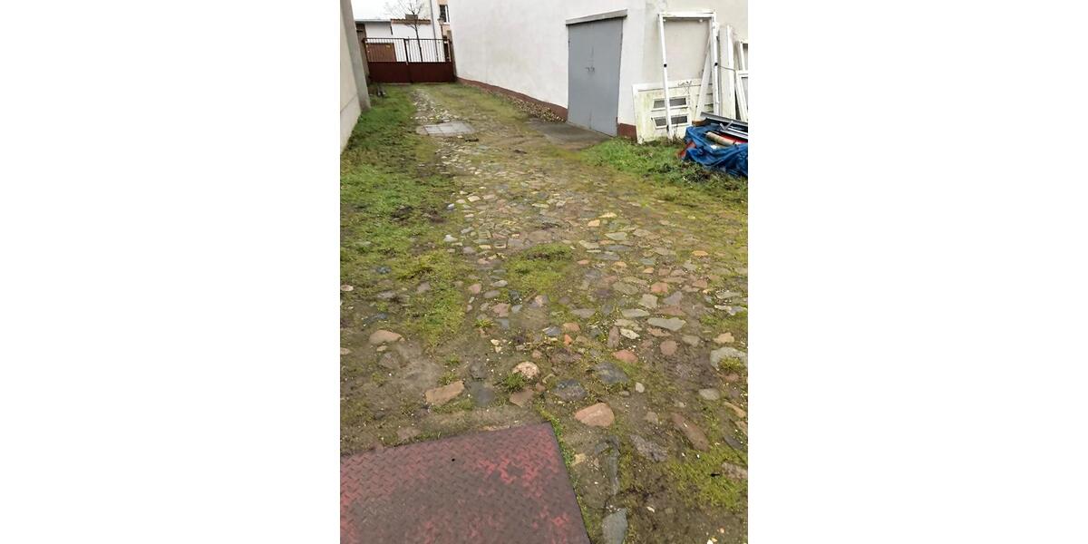 Reihenhaus Berlin Friedrichshain-Kreuzberg - 11 Zimmer, 240 m&sup2;, 175.000&euro; | Angebot:26093681