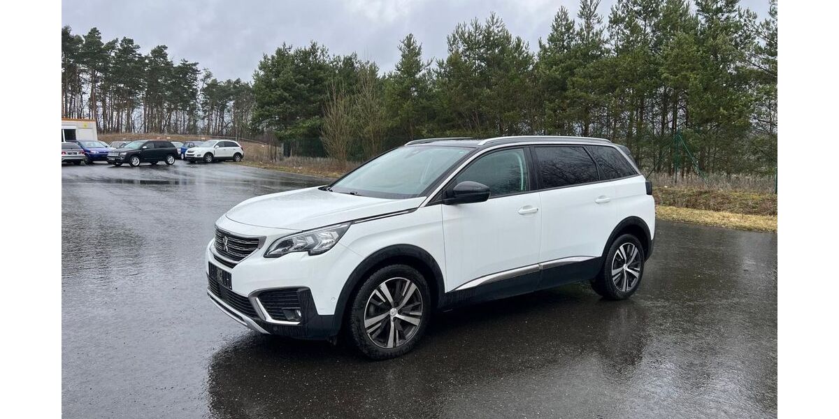 Peugeot 5008 188.000 km 10.600 &euro; Mittenwalde 15749