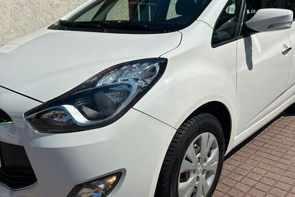 Hyundai ix20 110.000 km 6.000 &euro; Berlin 13059