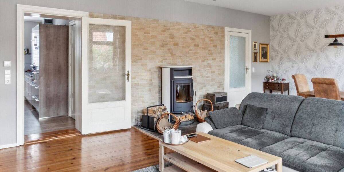 Großzügiges Stadthaus mit Gartenidylle & Pool - Raum für Familie und Generationen 9 zimmer