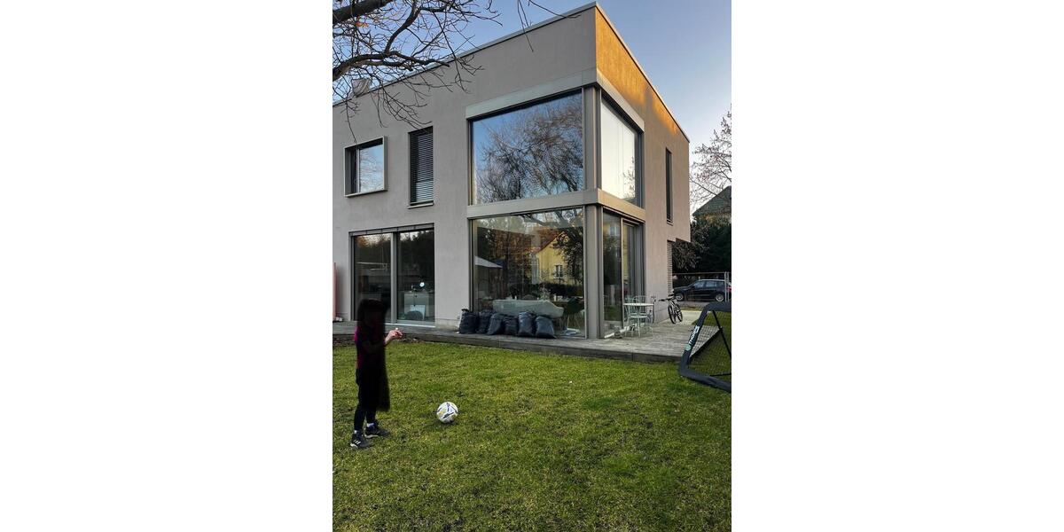 Einfamilienhaus Berlin Lichtenberg - 5 Zimmer, 135 m&sup2;, 1.500.000&euro; | Angebot:25988880