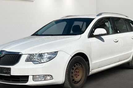Skoda Superb 195.135 km 4.299 &euro; Berlin 12681