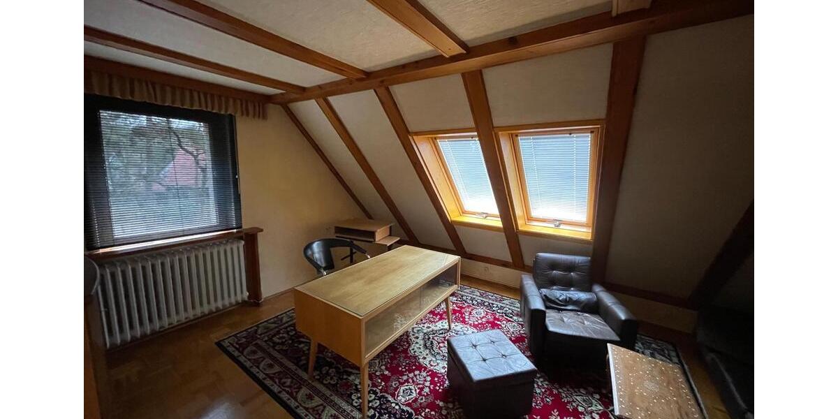 Einfamilienhaus Kleinmachnow - 6 Zimmer, 180 m&sup2;, 2.700&euro; | Angebot:24379408