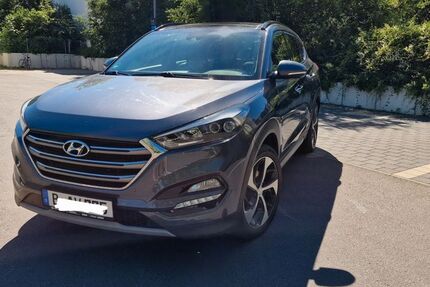 Hyundai TUCSON 78.400 km 16.200 &euro; Berlin Rudow 12357