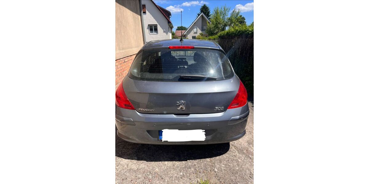 Peugeot 308 139.640 km 3.200 &euro; Hennigsdorf 16761