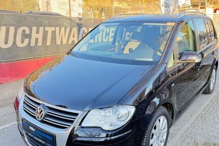 VW Touran 209.911 km 5.880 &euro; Berlin-Charlottenburg 14052