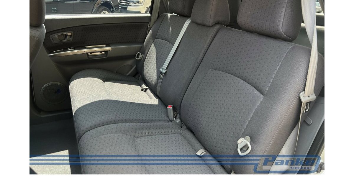 Kia Carens 2.0 16V EX Van*SchiebeD.*Klima*PDC*Bluet* 109.096 km 1.100 &euro; Berlin 13187