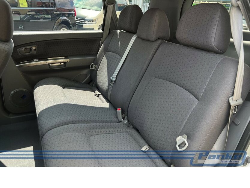 Kia Carens 2.0 16V EX Van*SchiebeD.*Klima*PDC*Bluet* 109.096 km 1.100 € Berlin 13187