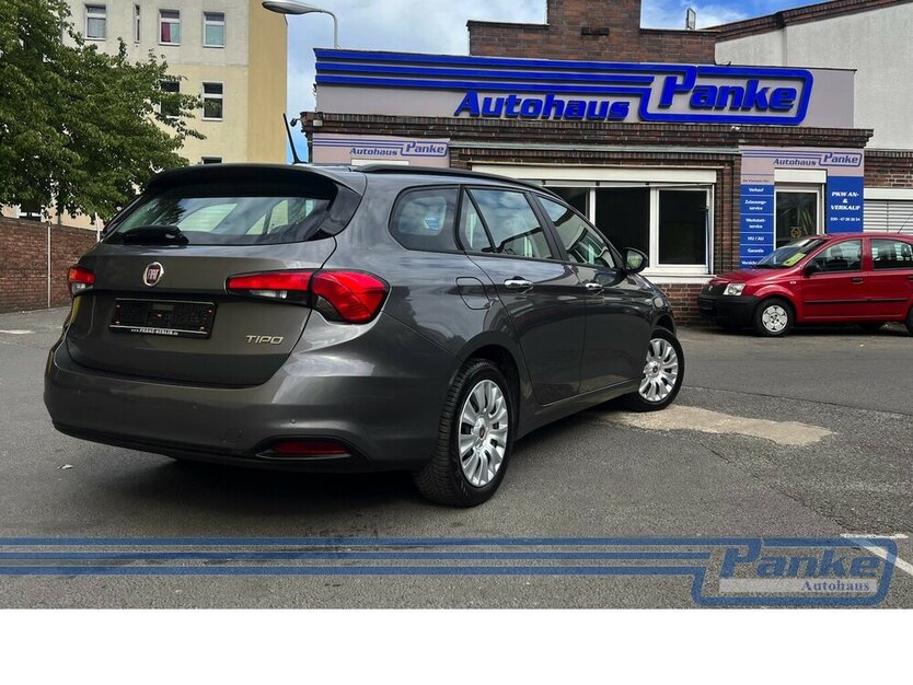 Fiat Tipo 1.4 T-Jet Easy*AHK*SHZ*Klima*NAV*LED*BT* 131.411 km 8.480 € Berlin 13187