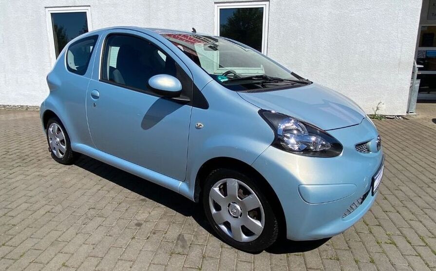 Aygo (X)