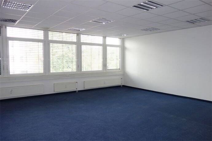 Gewerbeobjekt Velten - 5 Zimmer, 383 m&sup2;, 3.639&euro; | Angebot:25711803