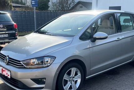 VW Golf Sportsvan 148.000 km 10.999 &euro; BERLIN 13409