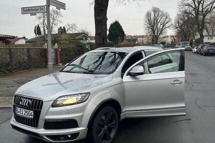 Audi Q7 340.000 km 12.400 &euro; Berlin 13357