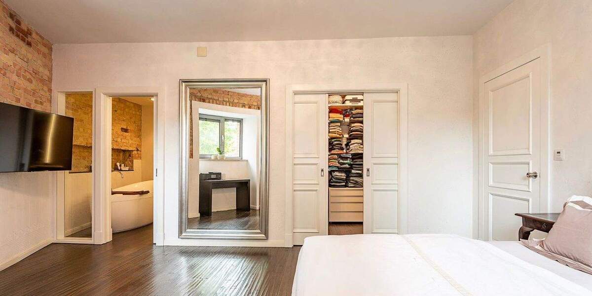 Etagenwohnung Berlin Westend - 4 Zimmer, 206 m&sup2;, 4.000&euro; | Angebot:25755273