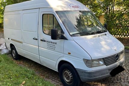 Mercedes-Benz Sprinter 475.000 km 6.200 &euro; Berlin 12101
