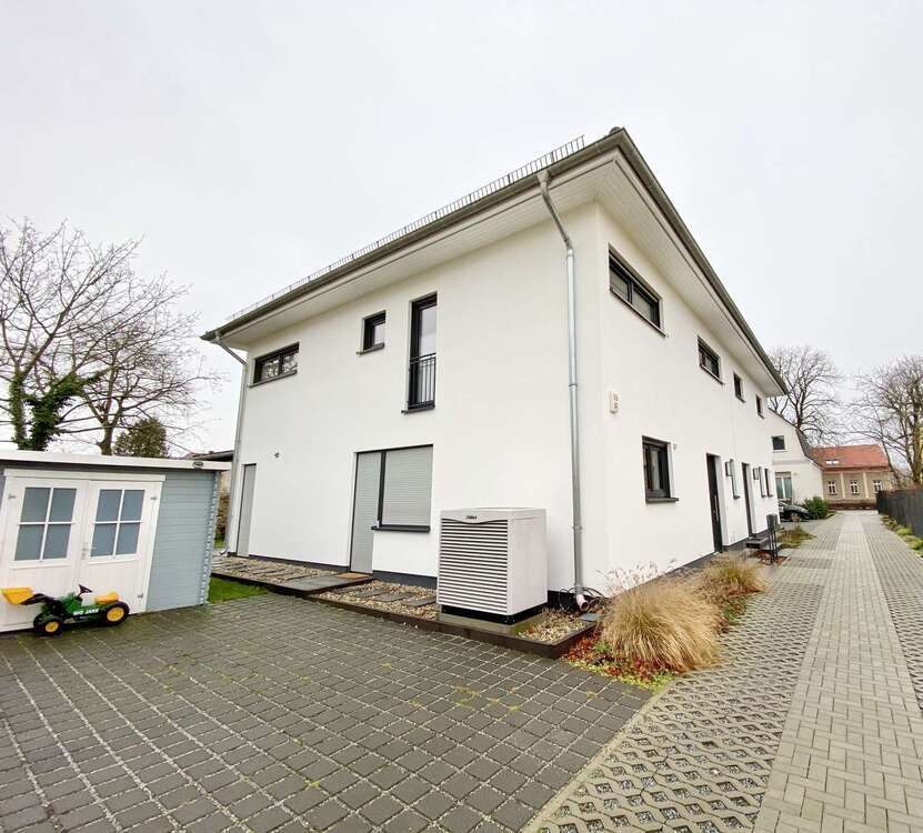 Haus zum Mieten in Berlin 2.900 € 153.9 m²