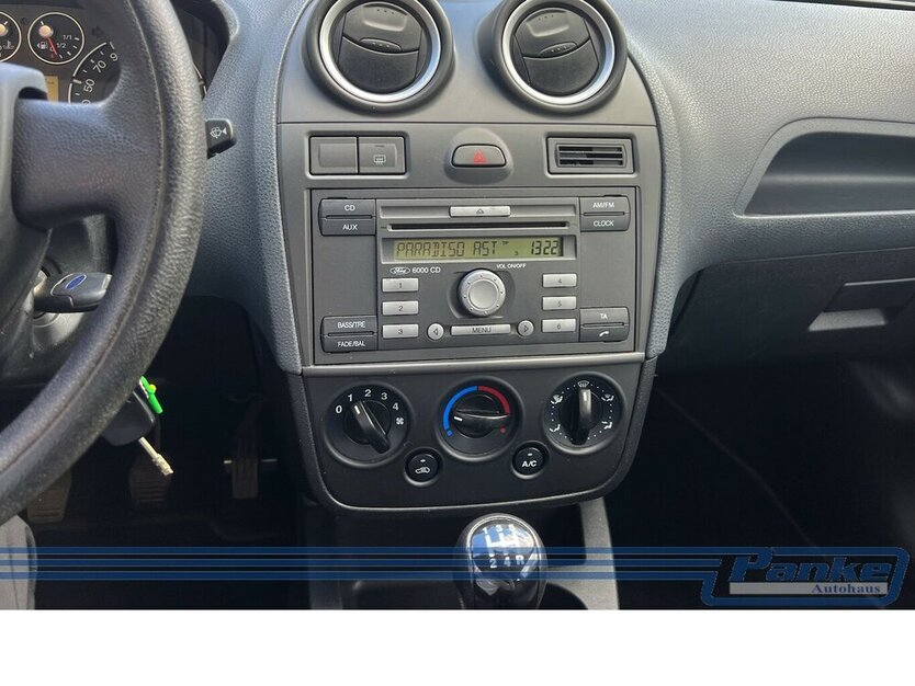 Ford Fiesta Ambiente 1.3*Radio/CD*AUX*Klima* 245.511 km 1.790 € Berlin 13187