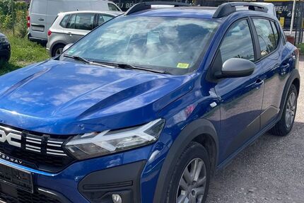 Dacia Sandero 123.000 km 8.499 &euro; BERLIN 13409