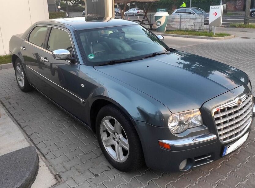 300C