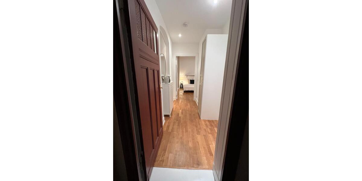 Etagenwohnung Berlin Mitte - 1 Zimmer, 40 m&sup2;, 1.260&euro; | Angebot:25723165