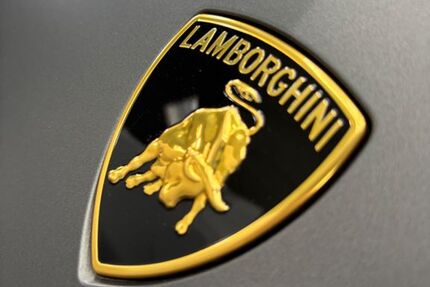 Lamborghini Urus 9.999 km 299.500 &euro; Berlin 12524