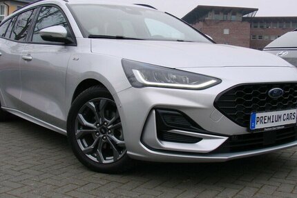 Ford Focus 1.5L TDCi ST-Line X ACC LED AHK HUD Bliss 12.043 km 24.980 &euro; Falkensee 14612