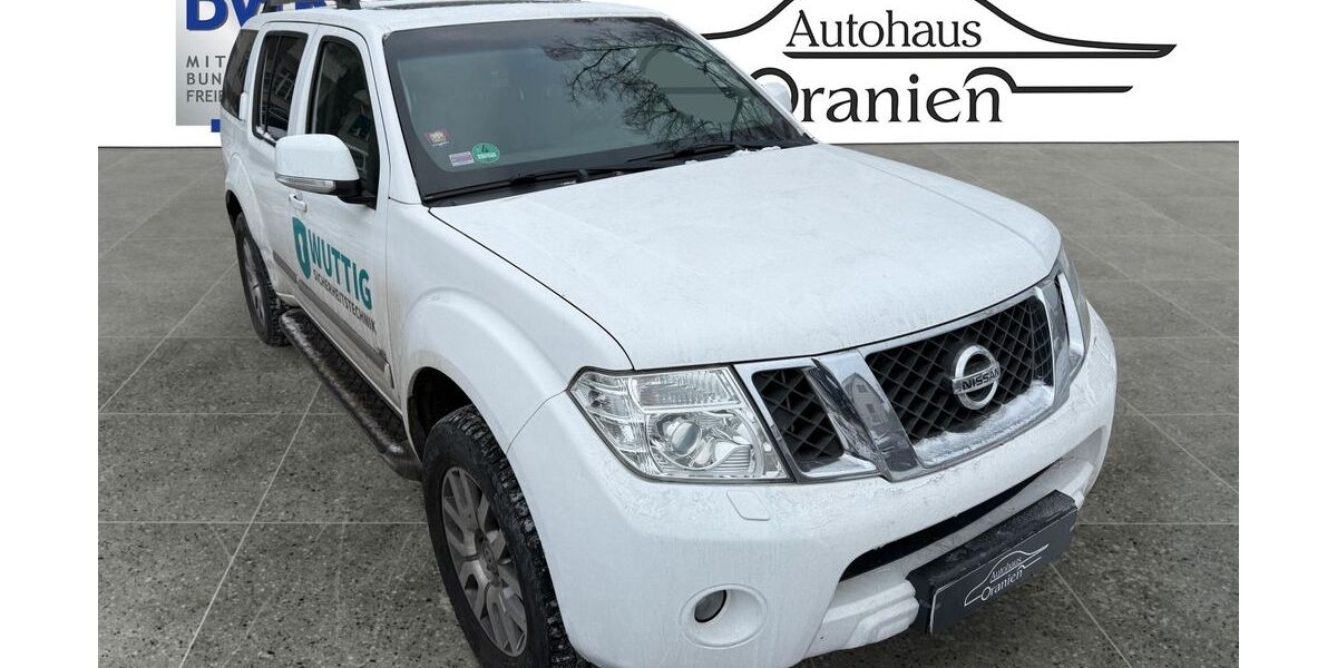 Nissan Pathfinder 105.000 km 16.990 &euro; Berlin 13509