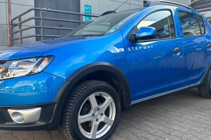 Dacia Sandero 108.169 km 6.980 &euro; Berlin 13353