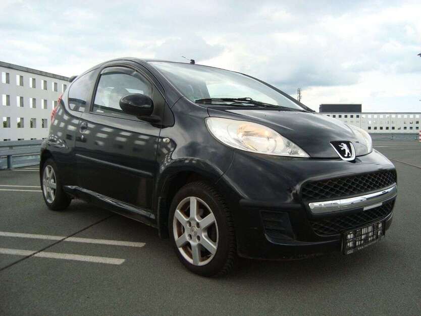 Peugeot 107 22.800 km 4.999 € Berlin 13435