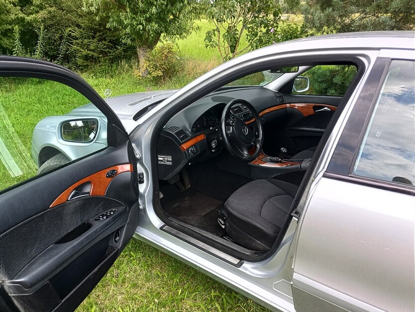 Mercedes-Benz E 200 223.000 km 5.300 € Brieselang 14656