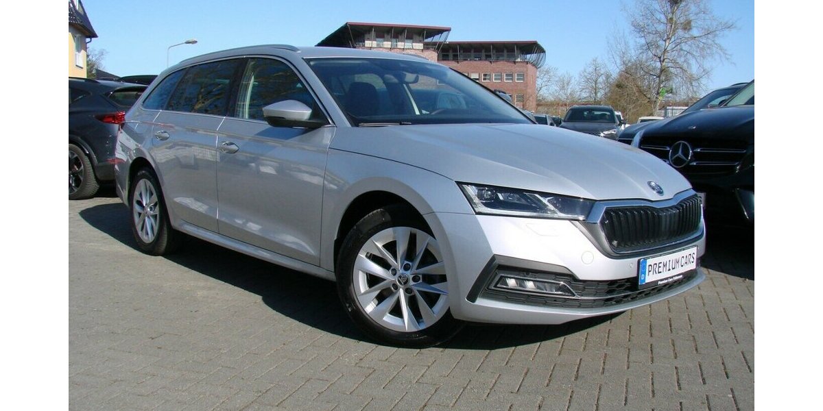 Skoda Octavia 2.0TDI Style ACC Columbus HeadUp AHK 48.103 km 25.980 &euro; Falkensee 14612