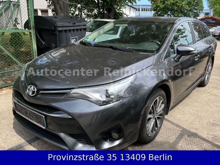 Toyota Avensis 290.000 km 7.999 € BERLIN 13409