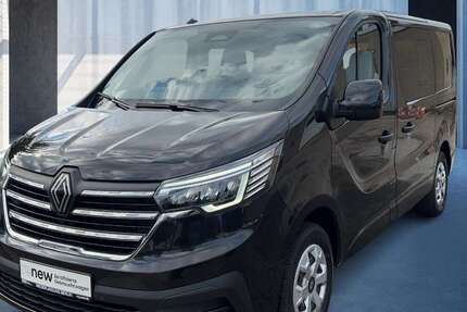 Renault Trafic 22.561 km 38.390 € Berlin 13055
