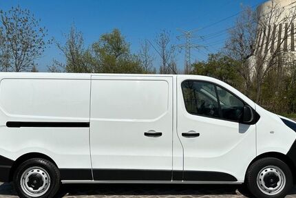 Opel Vivaro 170.000 km 11.900 &euro; Berlin 13597