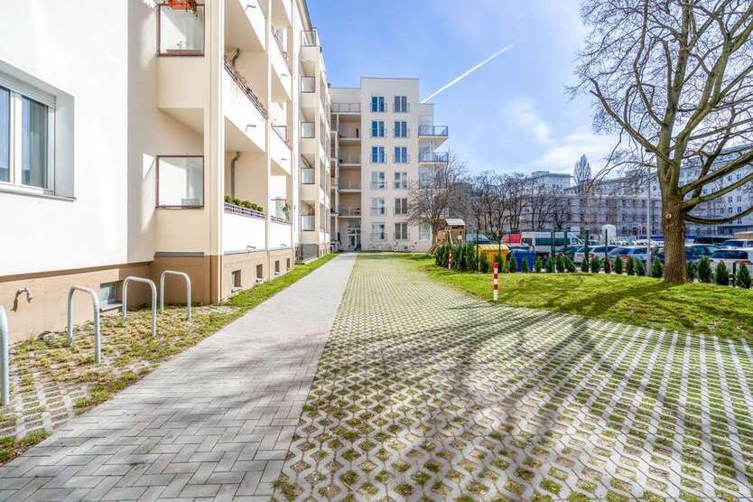Wohnung zum Kaufen in Berlin 1.025.000 € 132 m²