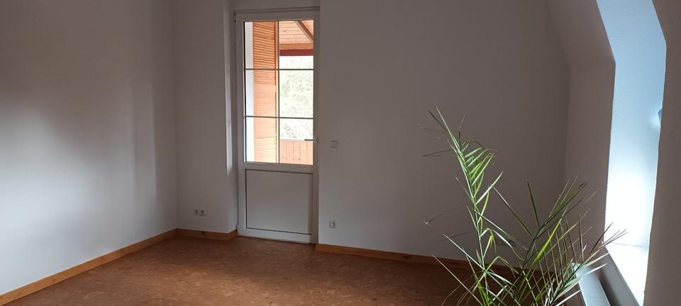 Villa Erkner - 10 Zimmer, 249 m&sup2;, 720.000&euro; | Angebot:26019864