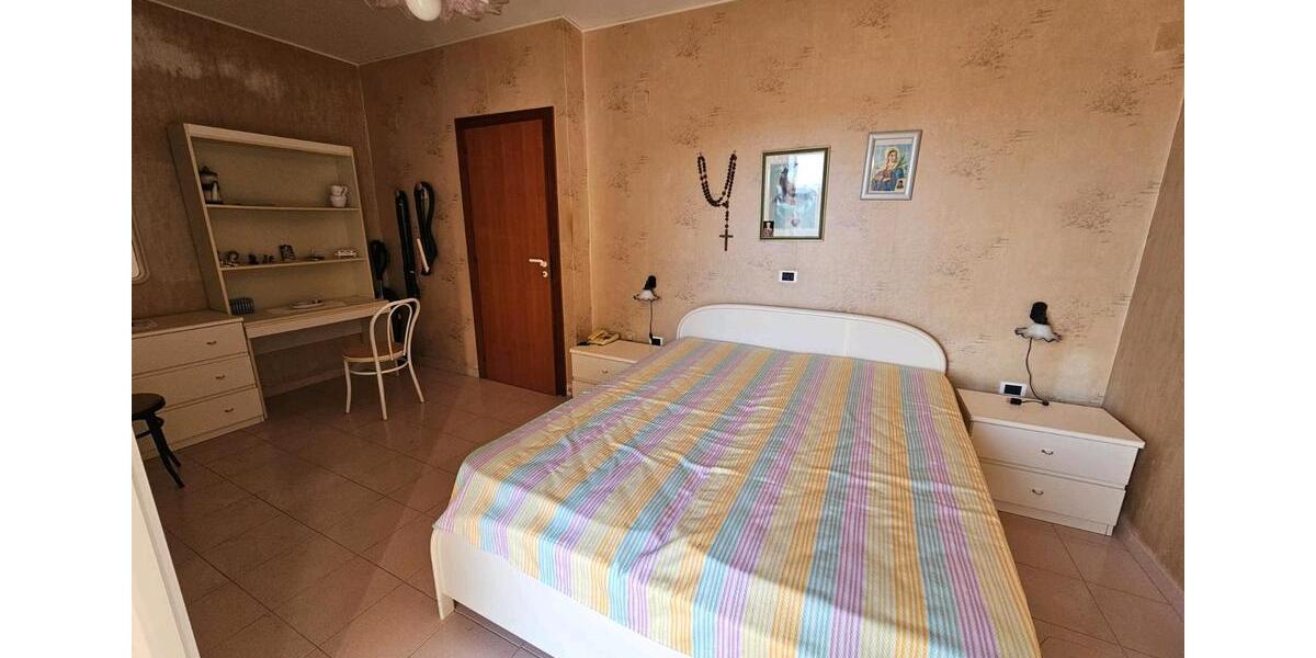 Einfamilienhaus Berlin Friedrichshain-Kreuzberg - 4 Zimmer, 150 m&sup2;, 90.000&euro; | Angebot:27254535