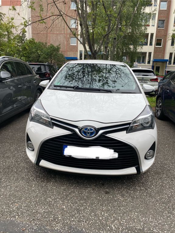 Yaris