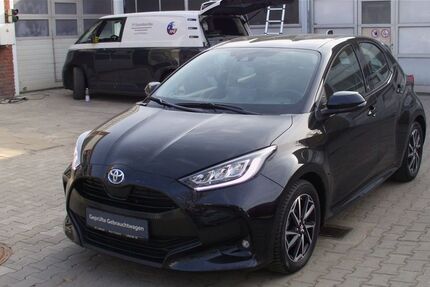 Toyota Yaris 38.758 km 21.450 &euro; Berlin 13403