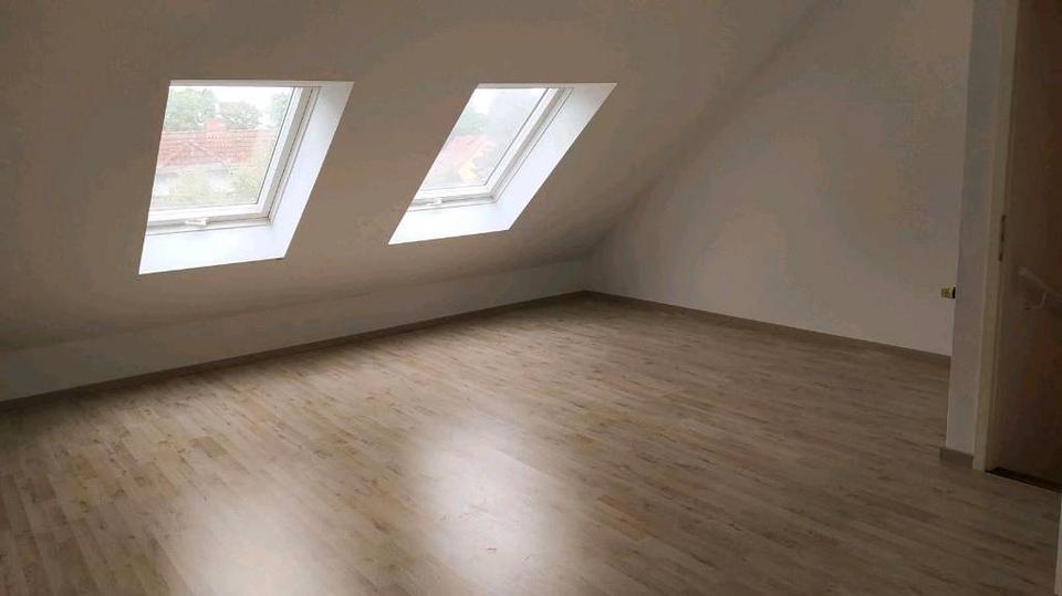 Reihenhaus Nuthetal - 5 Zimmer, 120 m&sup2;, 1.950&euro; | Angebot:26484136