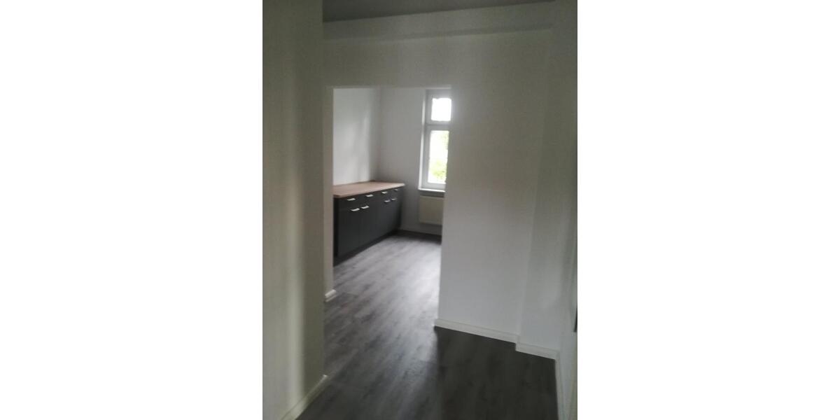 Etagenwohnung Falkensee - 2.5 Zimmer, 70 m&sup2;, 875&euro; | Angebot:25804740
