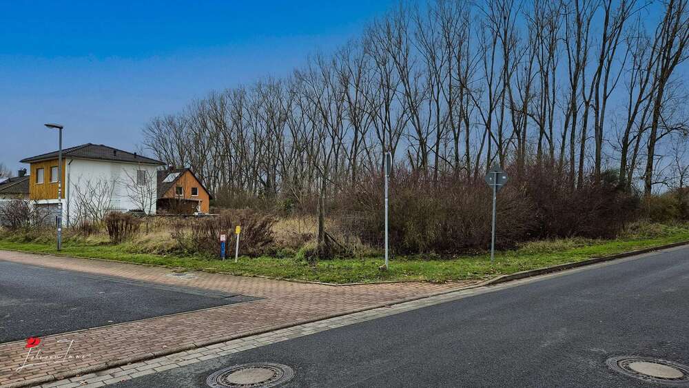 Bauträgerfreies Eckgrundstück in Schönefeld - Anlageobjekt Schönefeld | Angebot:24730652