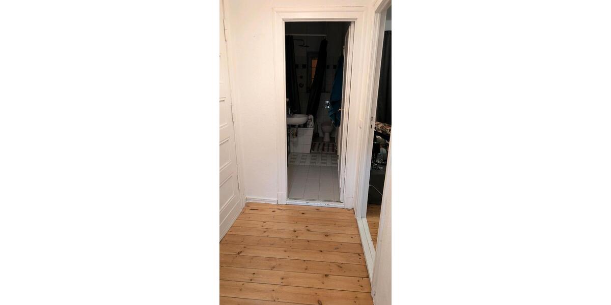 Etagenwohnung Berlin Treptow-Köpenick - 2 Zimmer, 63 m&sup2;, 70&euro; | Angebot:26403623