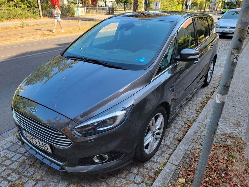 S-Max