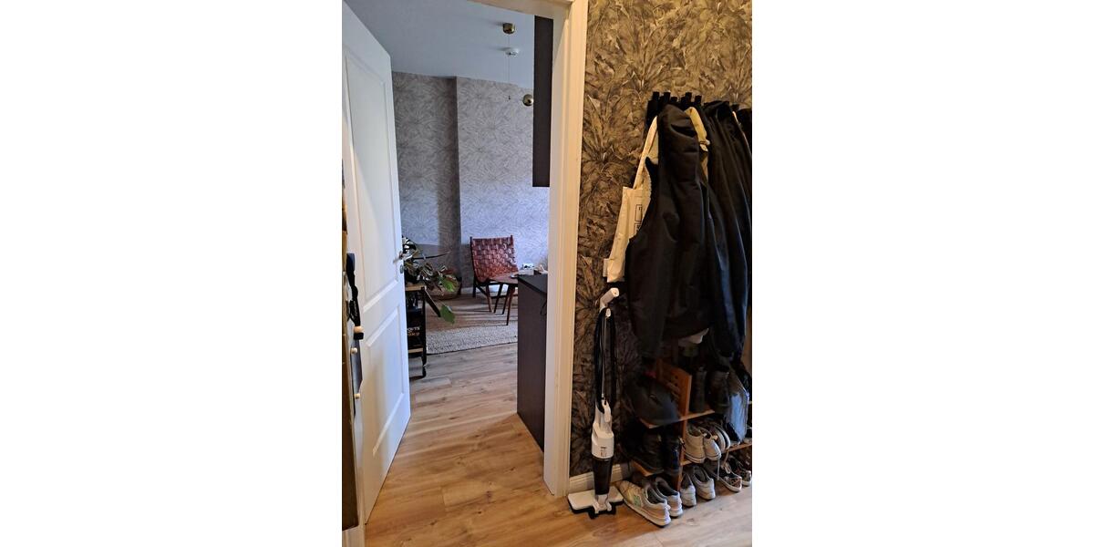 Etagenwohnung Berlin Neukölln - 1 Zimmer, 32 m&sup2;, 1.050&euro; | Angebot:26655902