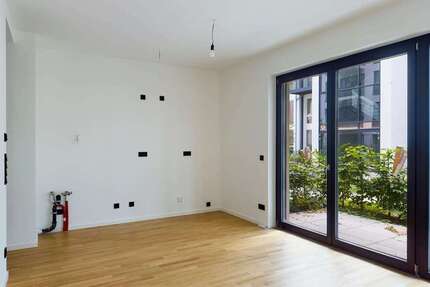 Wohnung zum Mieten in Berlin 1.225 € 45.84 m² 2 zimmer