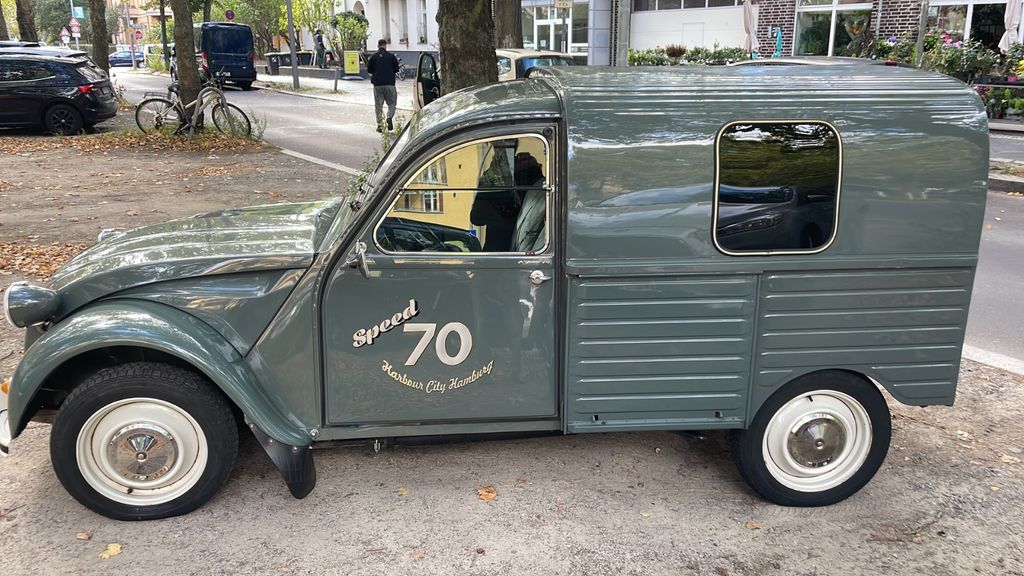 Citroen 2 CV 22.000 km 10.000 &euro; Berlin 10439