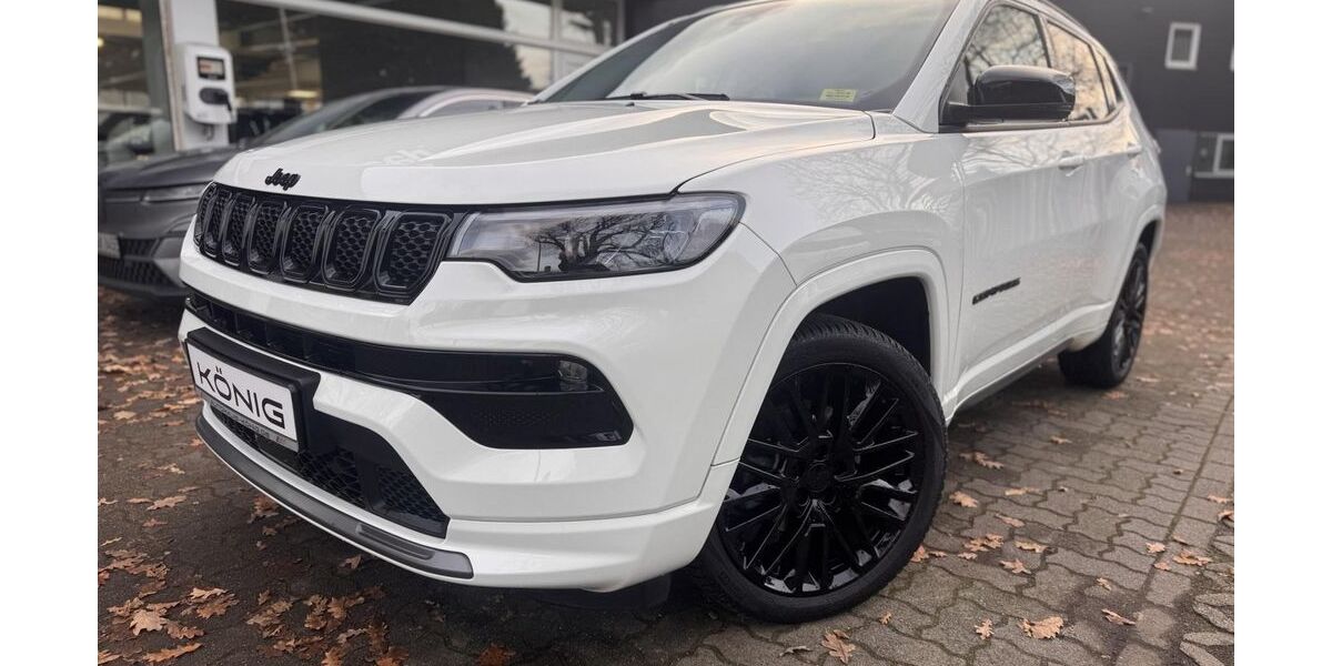 Jeep Compass 23.831 km 25.996 &euro; Berlin 13127